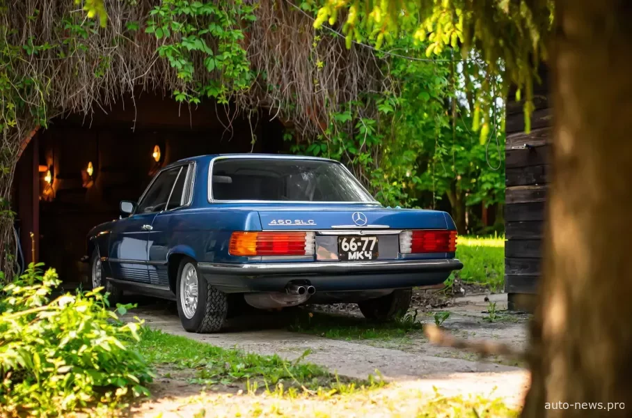 В Россию продают Mercedes-Benz 450 SLC, который принадлежал Леониду Брежневу